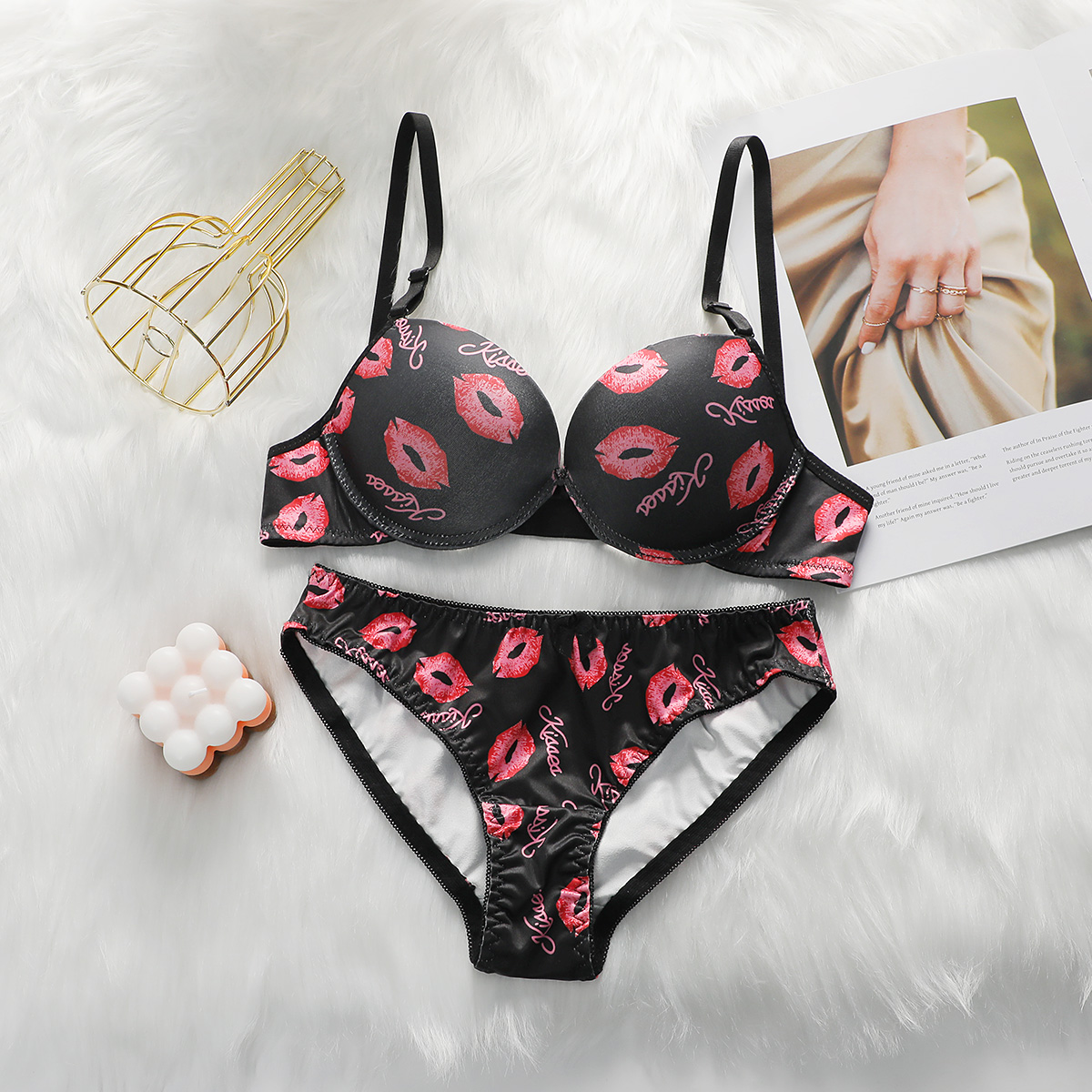 Women's sexy lip pattern linge - Push Up Bra Padded review and price
